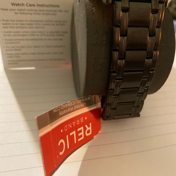 Relic watch black with Roman Numerals - Picture 5 of 7